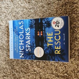 The Rescue Paperback Book by Nicholas Sparks